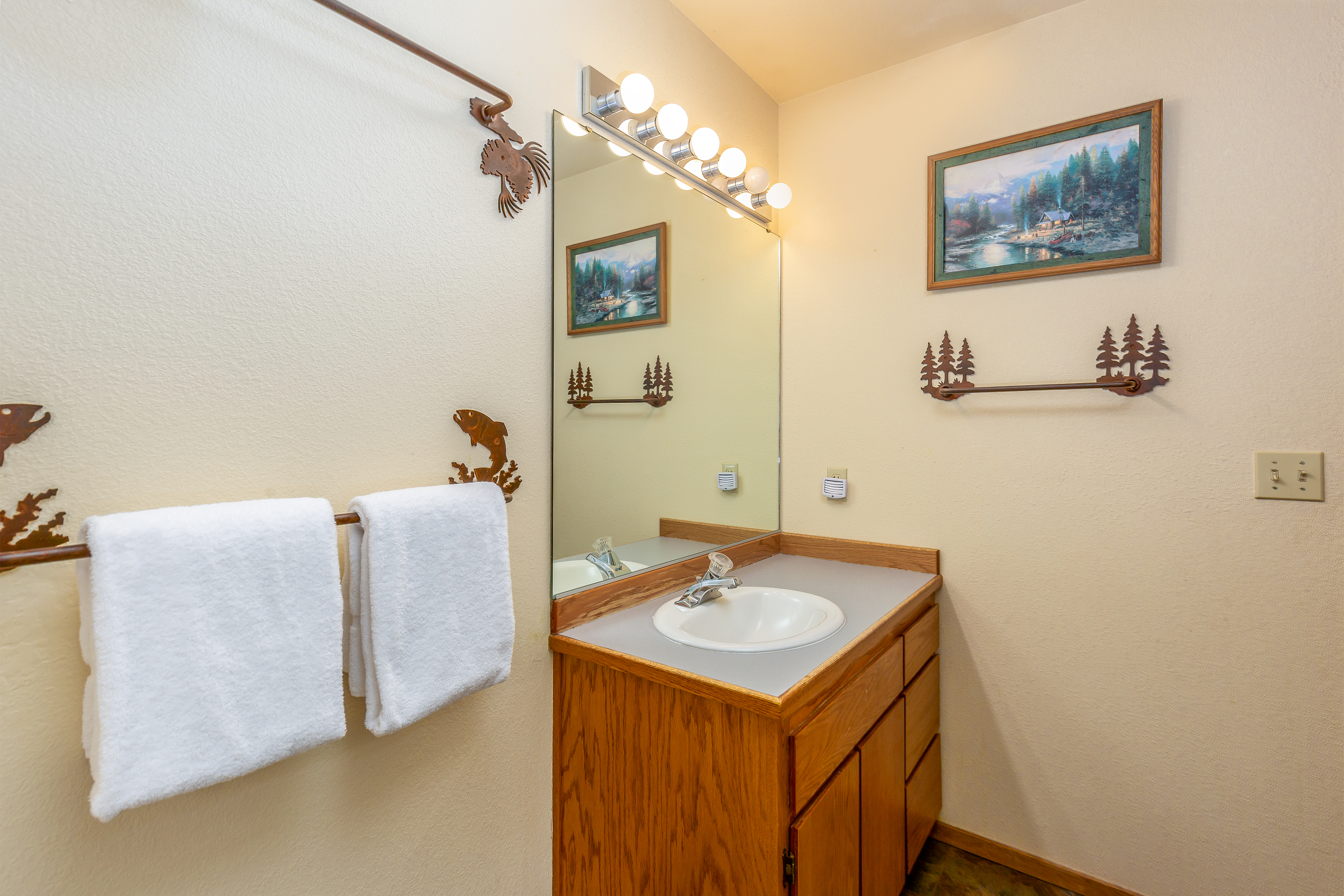 Full Bathroom - Downstairs