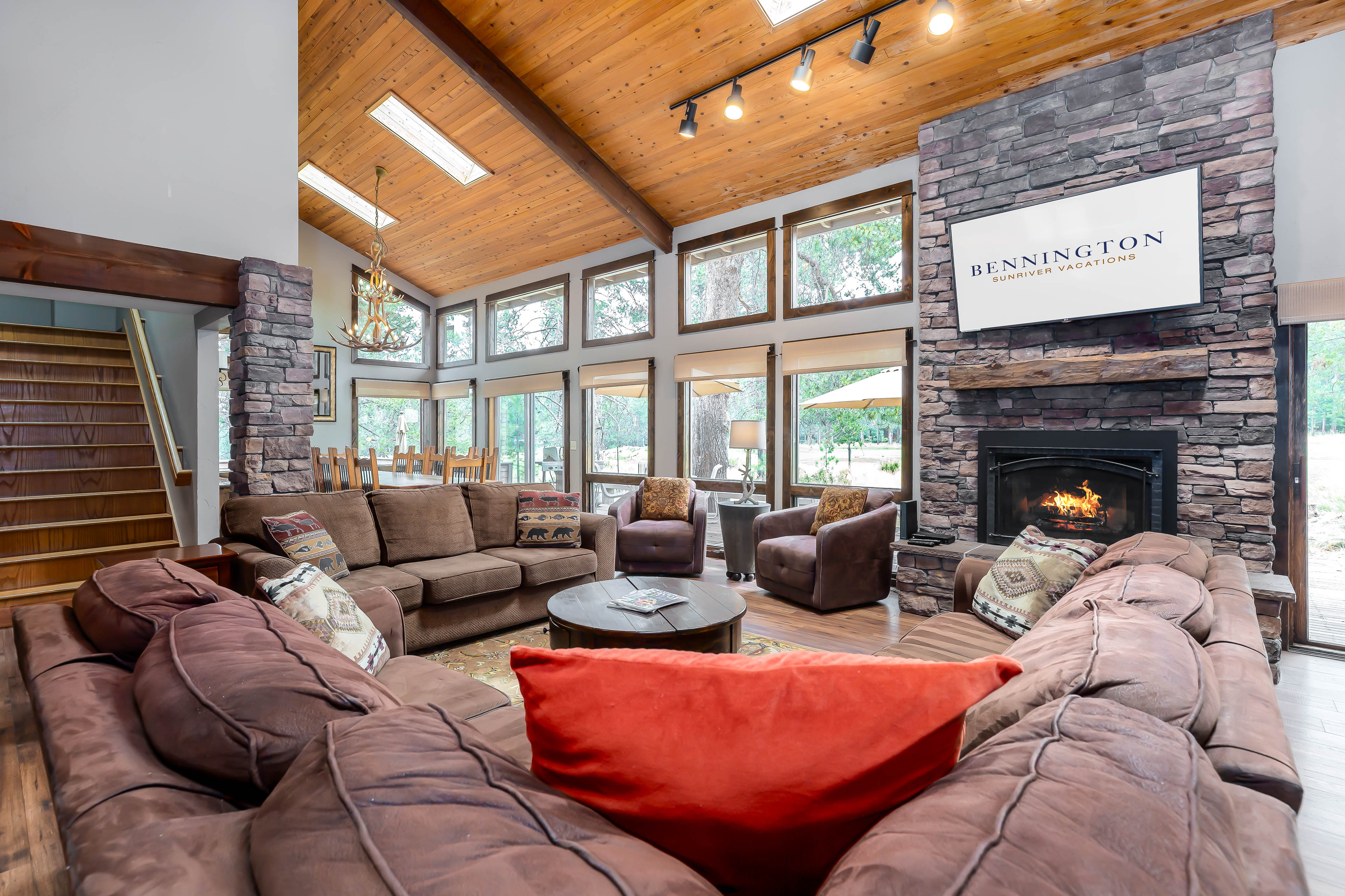 Red Cedar 16 property