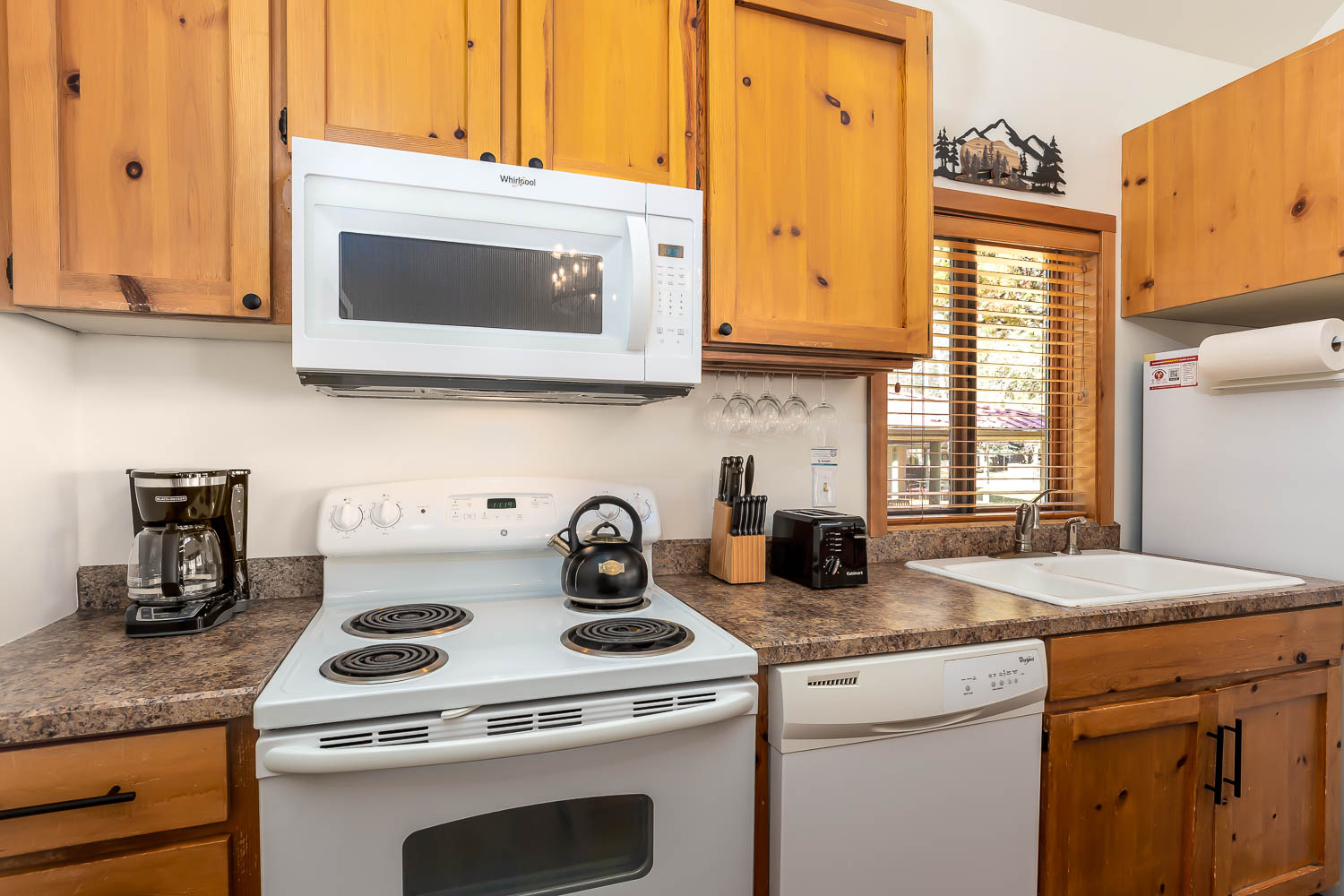 Kitchen - Main Level